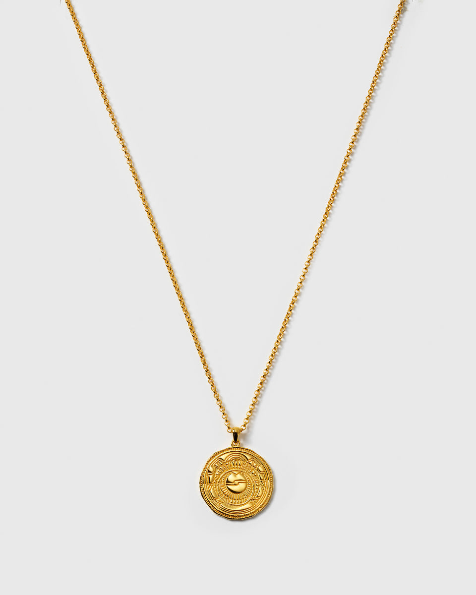 Lucky Coin Navigate Necklace Gold