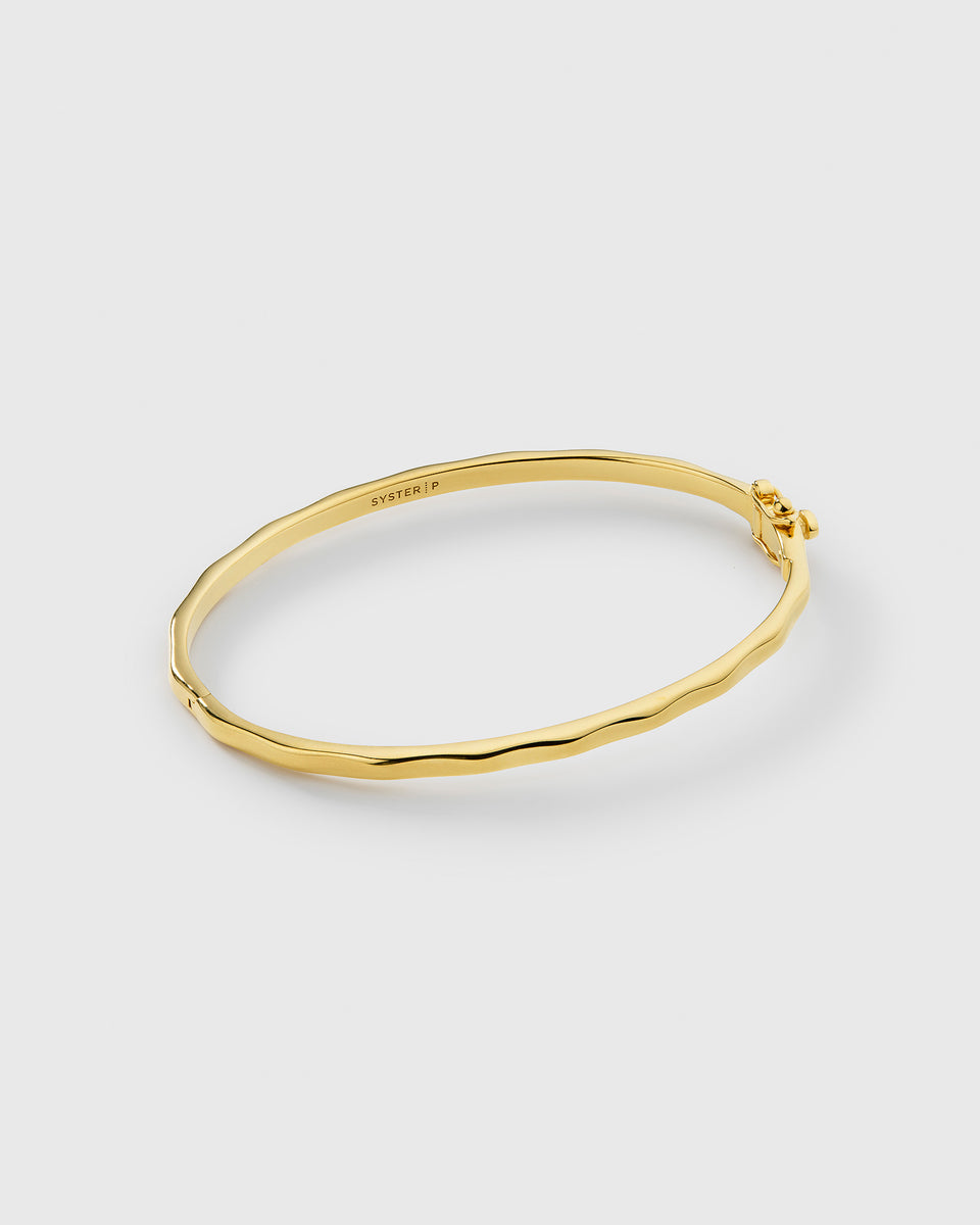 Cavelle Structured Bangle Gold