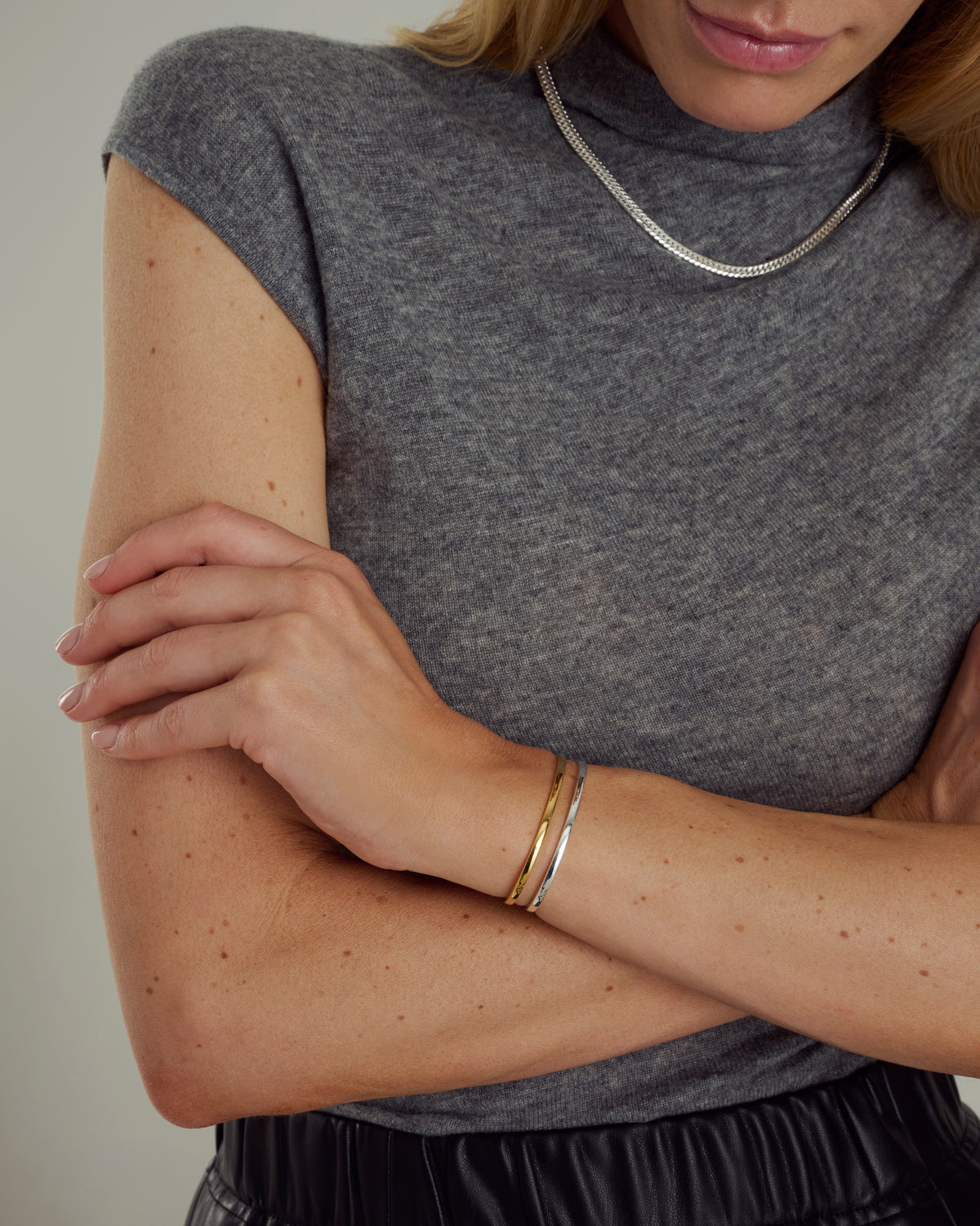 Cavelle Plain Bangle Gold