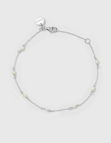 Treasure Multi Pearl Bracelet Silver