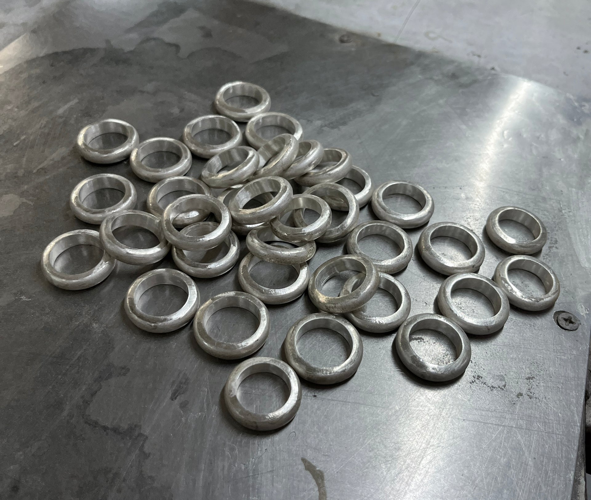 Many rings in silver