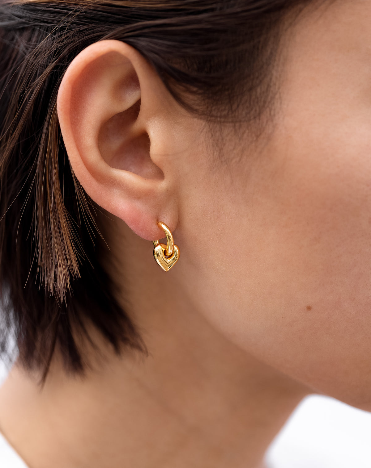 La La Love Fat Heart Earrings Gold