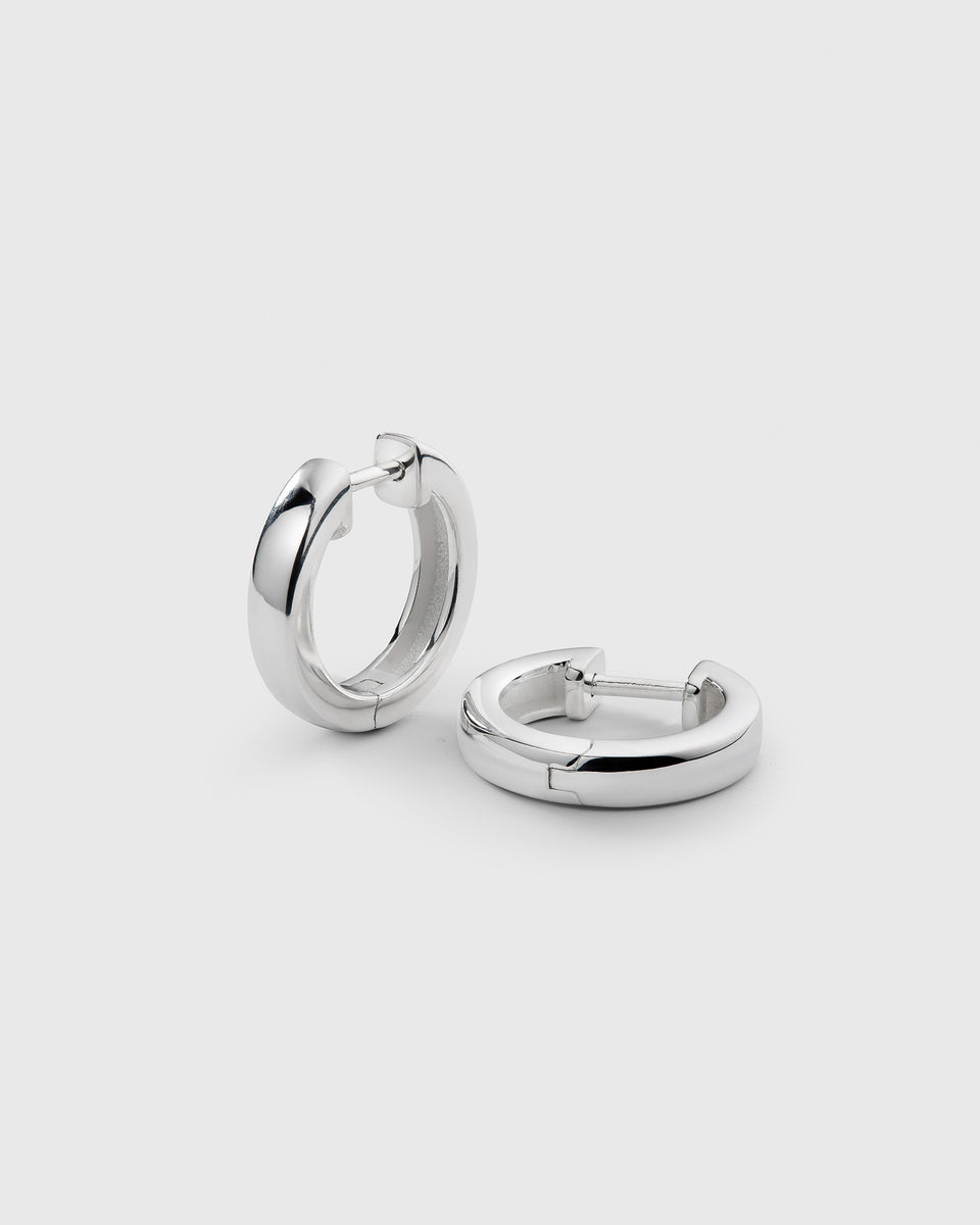 Cavelle Big Plain Hoops Silver