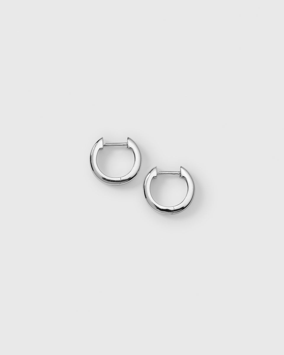 Cavelle Small Plain Hoops Silver