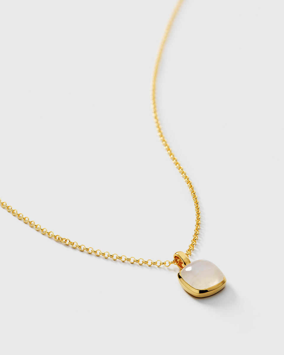 Lumera Necklace Gold