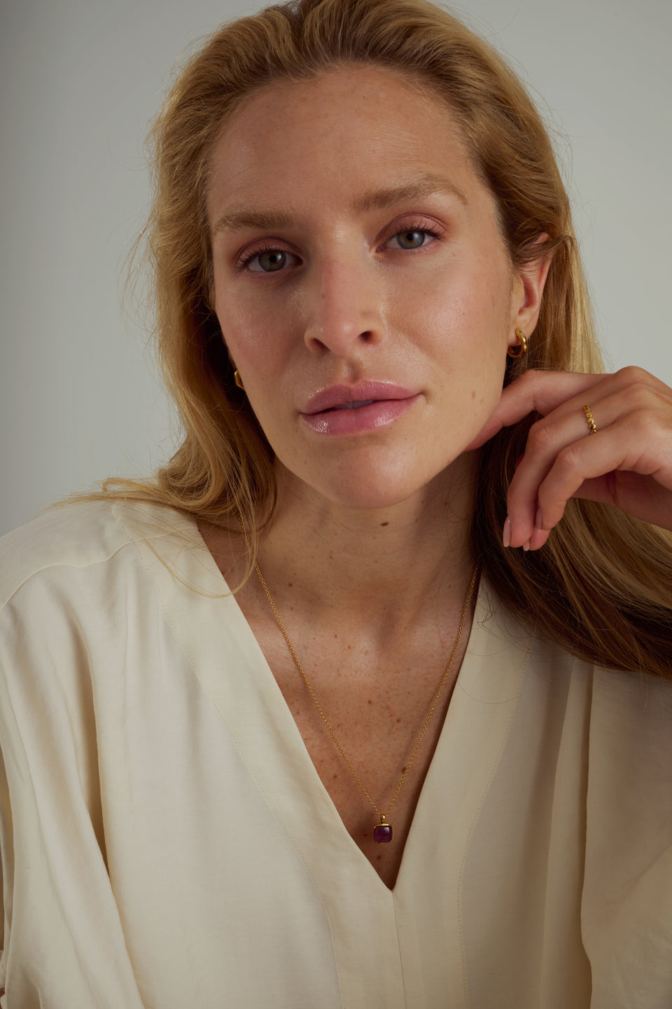 Lumera Necklace Gold