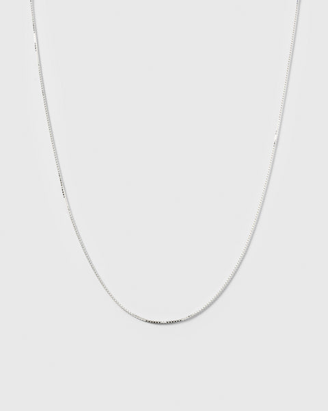 Beloved Medium Box Chain Silver