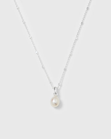 Treasure Single Pearl Necklace Silver