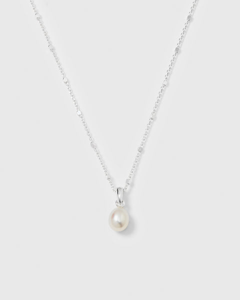 Treasure Single Pearl Necklace Silver