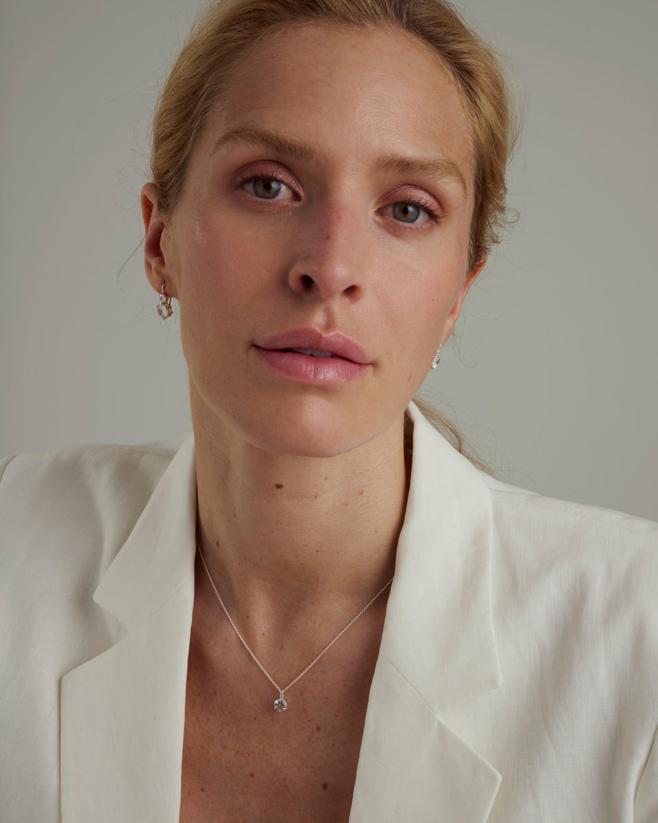 Valora Necklace Silver