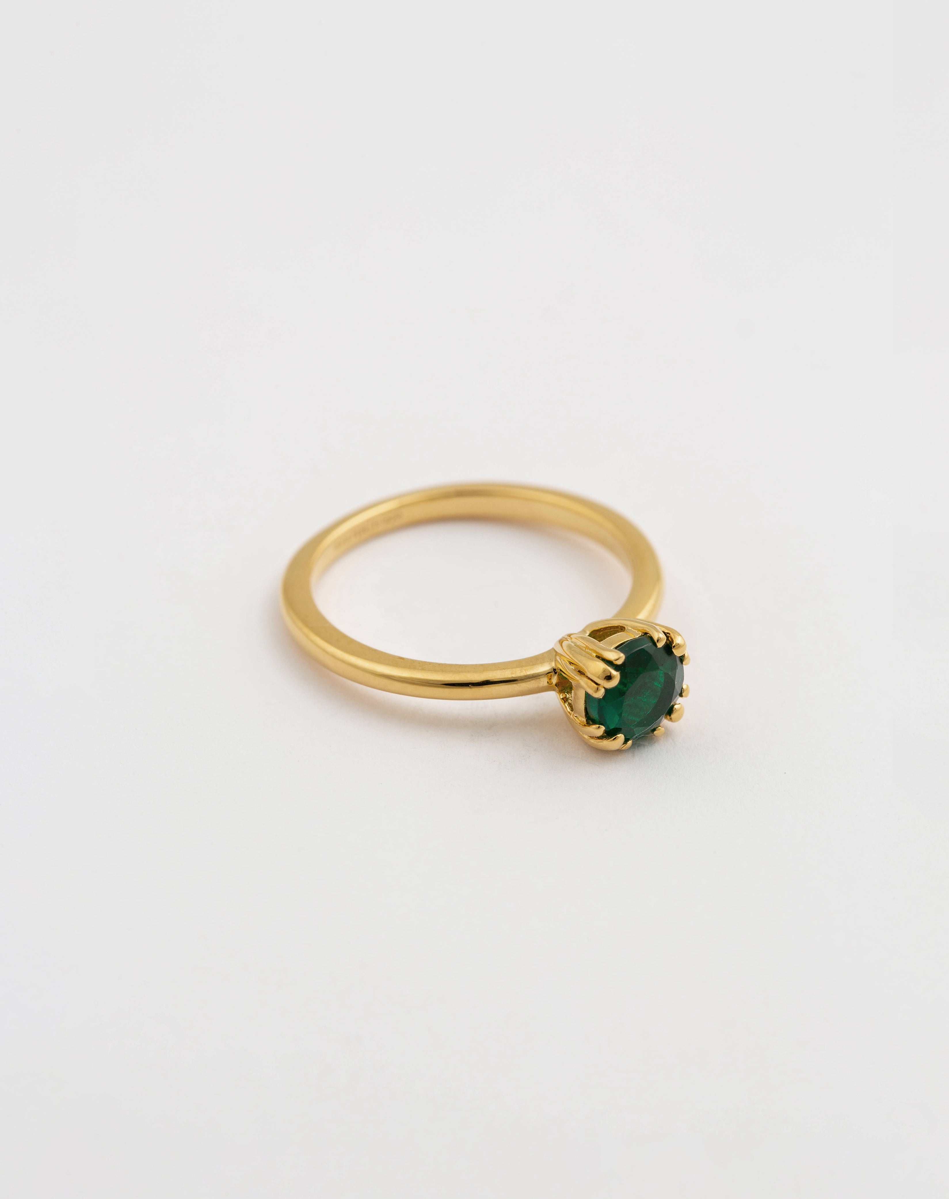 Nana Ring Gold – Ring with crystal from Syster P