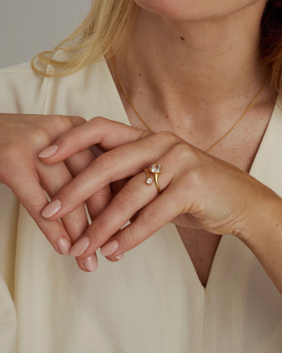 Valora Ring Gold