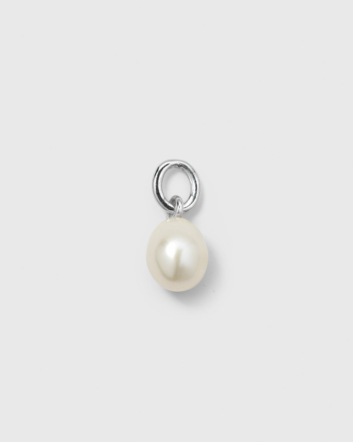 Beloved Pearl Pendant Silver